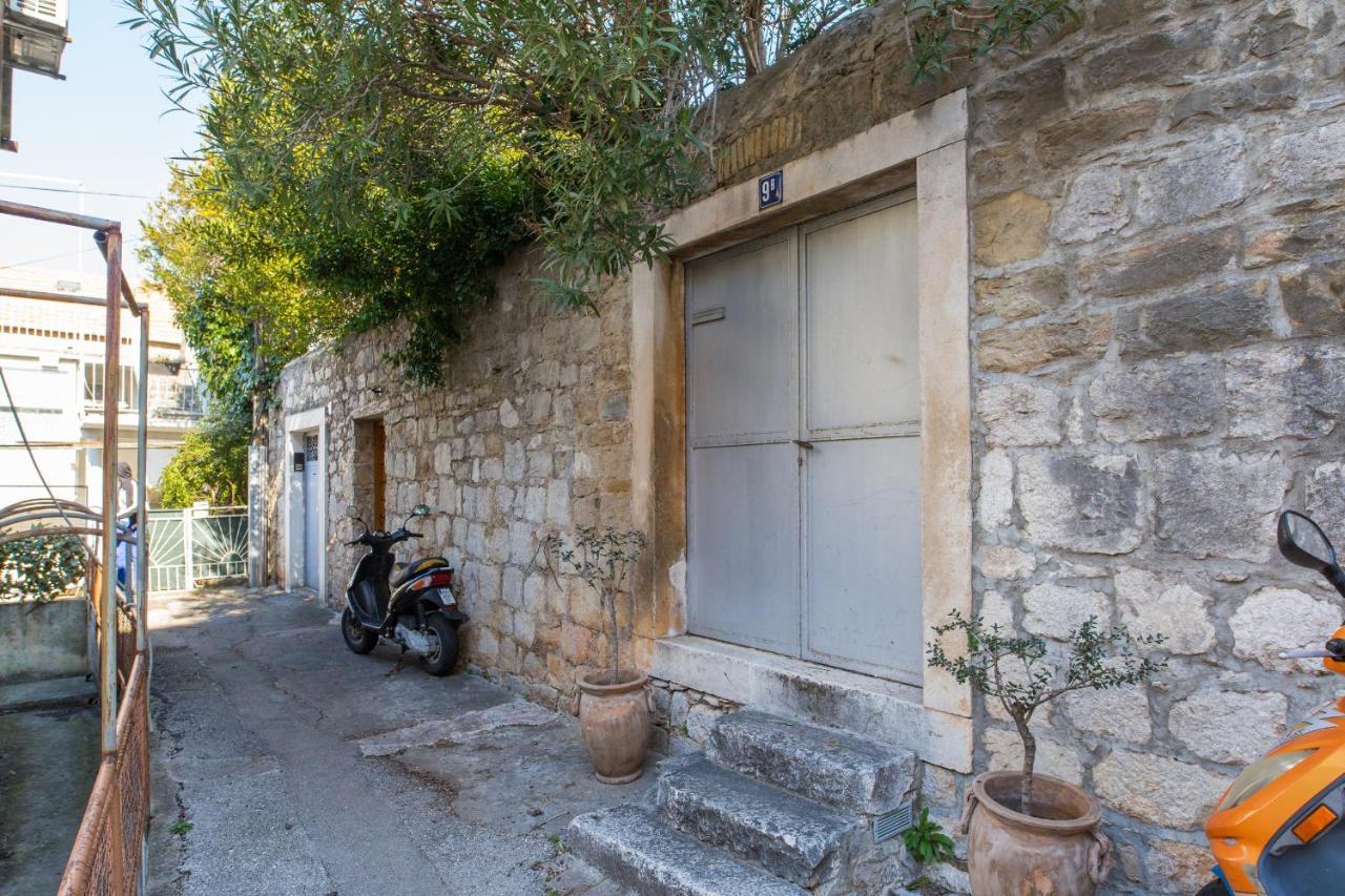 Apartment Peaceful Oasis Makarska Bagian luar foto